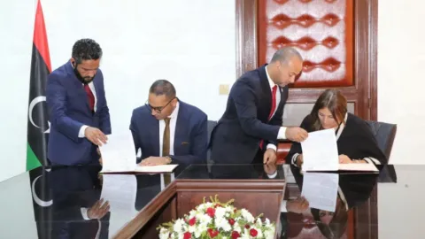 Supporting Libya’s House of Representatives. Signing MoU.